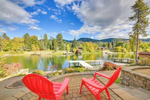 Expansive Waterfront Escape w/ Kayaks + Sups!