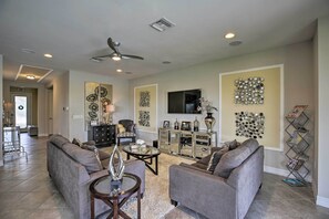 House (3 Bedrooms) | Interior