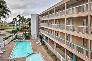 Apartment (1 Bedroom) | Interior - Surfside 'sandcastle Suite' w/ Balcony & 2 Pools! (Corpus Christi)