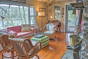 Cottage (3 Bedrooms) | Interior