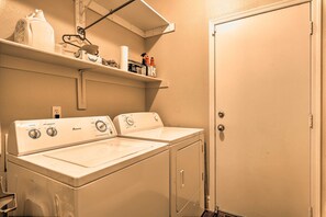 單棟房屋 (4 Bedrooms) | 內部