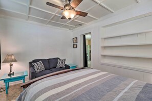 4 bedrooms, iron/ironing board, bed sheets - New! Jacksonville Beach Getaway w/ Private Yard! (Atlantic Beach)