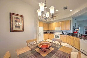 Căn hộ (2 Bedrooms) | Nội thất