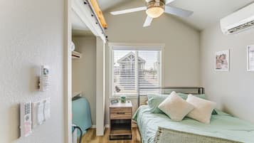 House (1 Bedroom) | Interior