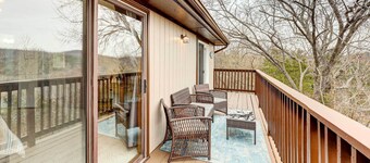 Holiday Island Vacation Rental w/ 2 Balconies