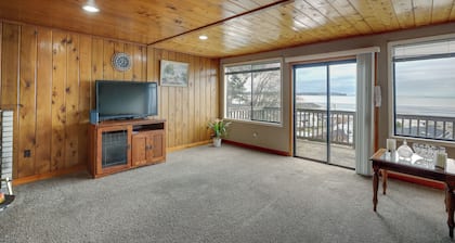 Hilltop Hideout w/ Sweeping Birch Bay Views