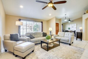 House (4 Bedrooms) | Interior - Lakefront Glendale Home w/ Pool, Boat & Fishing! (Glendale)