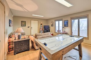 House (4 Bedrooms) | Interior - Deck + Million Dollar Views: Beech Mountain Cabin (Banner Elk)