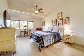 Apartment (2 Bedrooms) | Interior - Sedona Home w/ Golf Course View & Pool Access! (Sedona)