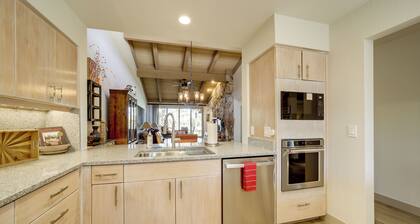 Sedona Home w/ Golf Course View & Pool Access!