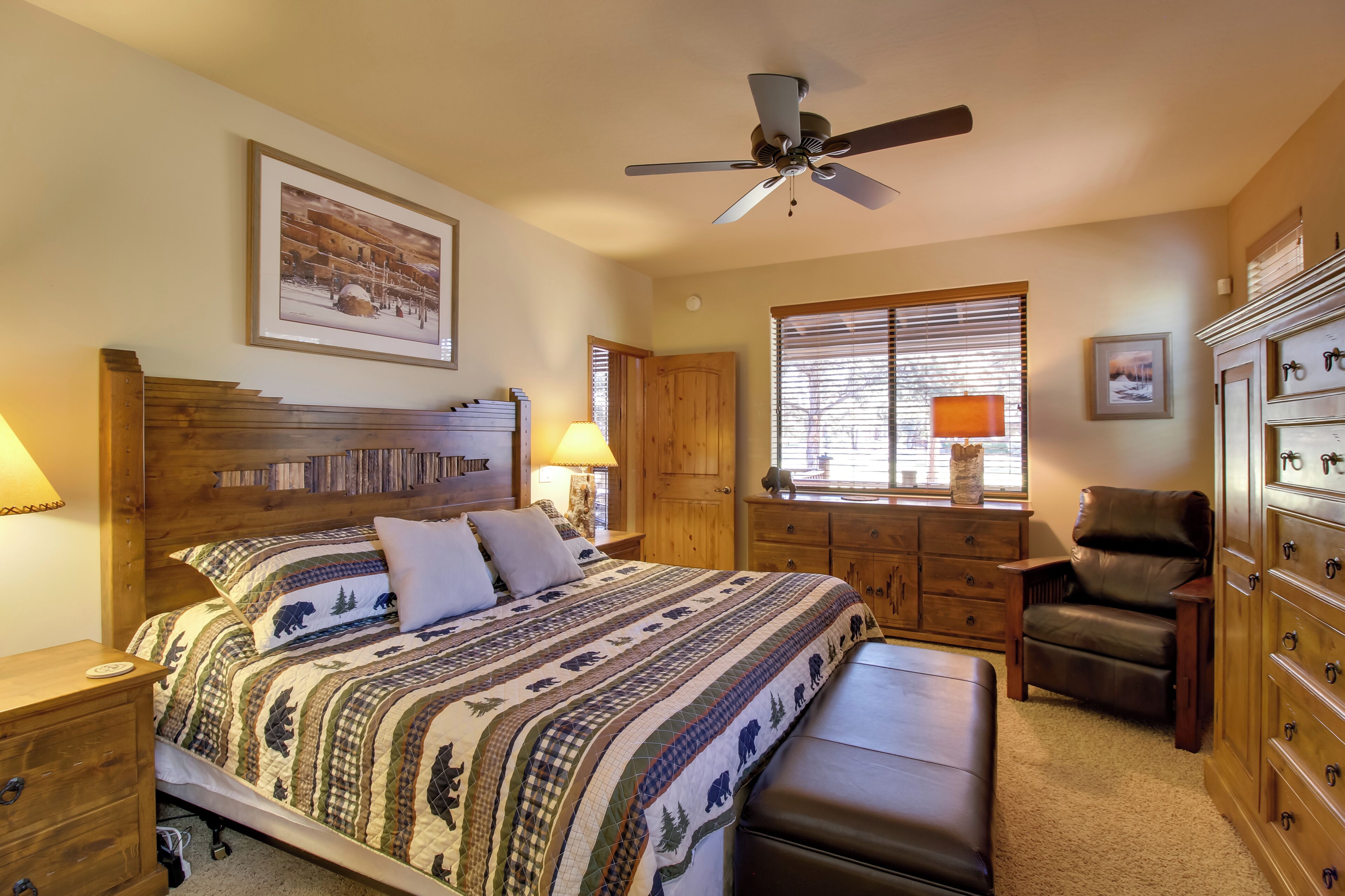 House (3 Bedrooms) | Interior