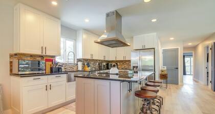 Lago Vista Vacation Rental w/ Fireplace!