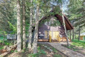 Interior - Beautiful Mccall Cabin: Perfect for Families! (McCall)
