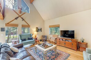 House (3 Bedrooms) | Interior - Beautiful Mccall Cabin: Perfect for Families! (McCall)