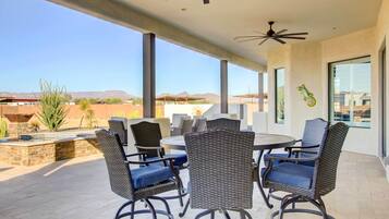 House (4 Bedrooms) | Interior