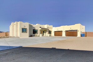 Casa (4 Bedrooms) | Vista frontal de la propiedad