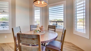 Rumah (4 Bedrooms) | Interior