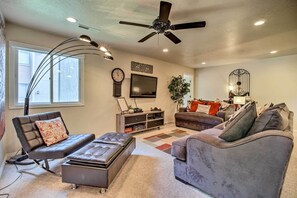 Interior - 5 Mi to Town Square Park: Condo in Sports Village (St. George)