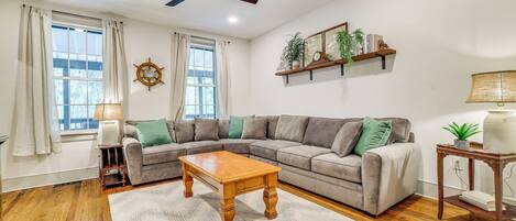 House (4 Bedrooms) | Interior