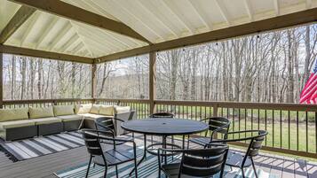 Rumah (4 Bedrooms) | Interior