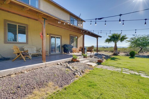 9 Mi to Sahuarita Lake Park: Getaway w/ Game Room