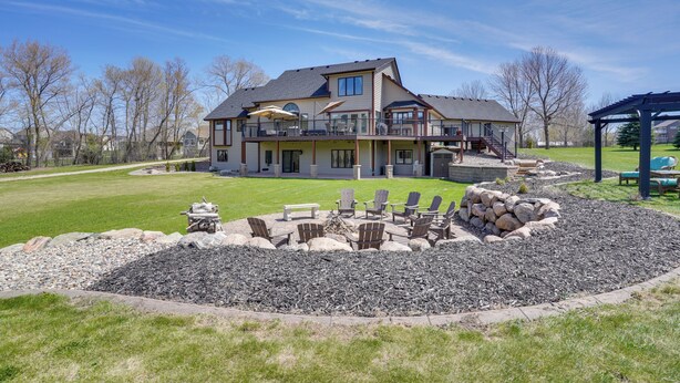 Hus (6 Bedrooms) | Fasade