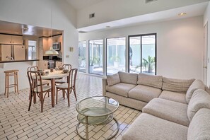 Talo (4 Bedrooms) | Sisätilat
