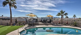 Pool & Lake Havasu Views: Gorgeous Desert Escape!