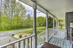 House (1 Bedroom) | Interior - Pet-friendly Pond View Loft' w/ Private Pool! (Pine Bush)