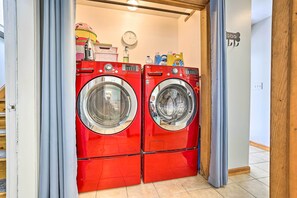 Rumah (1 Bedroom) | Interior