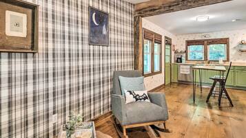 Cottage (2 Bedrooms) | Interior
