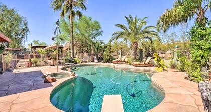Dreamy Desert Studio w/ Deck + Pool Access!