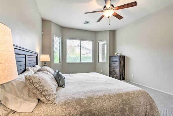 House (3 Bedrooms) | Interior - Private Pool & Hot Tub: Family Home in Phoenix! (Phoenix)