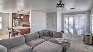 House (2 Bedrooms) | Front of property