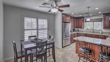 Rumah (2 Bedrooms) | Interior