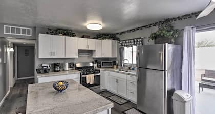 Centrally Located Gem With Laughlin Strip Views!