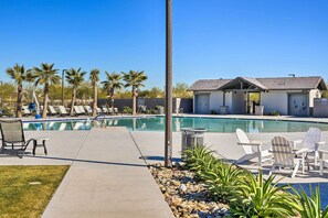 Outdoor pool - Glendale Home Near Desert Diamond Arena! (Glendale)