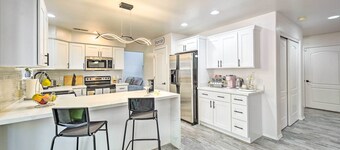 Quaint Flagstaff Retreat w/ Outdoor Dining!