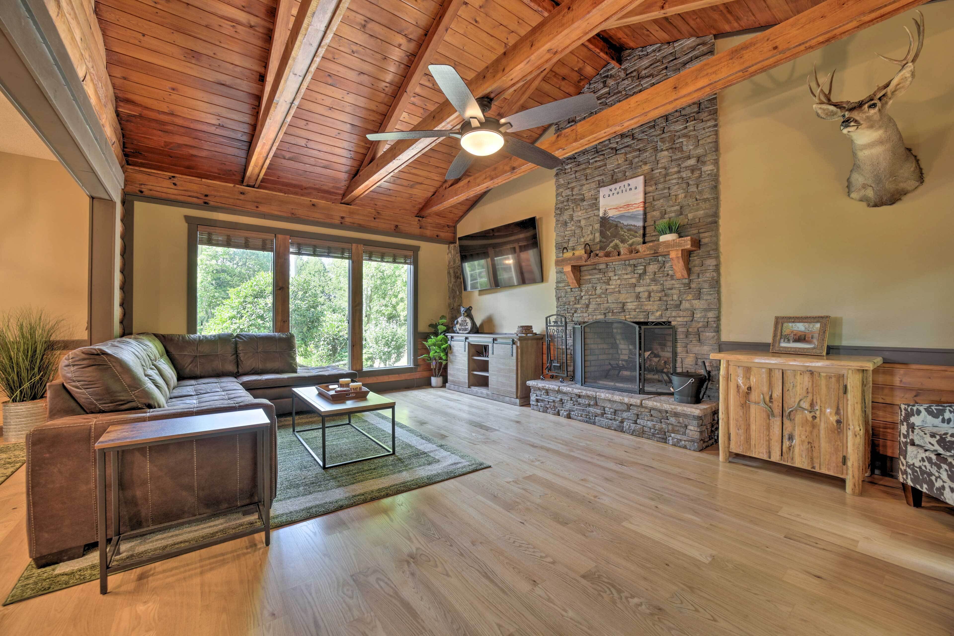 House (3 Bedrooms) | Interior