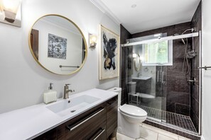 Rumah (4 Bedrooms) | Interior