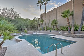 Apartment (2 Bedrooms) | Interior - Tucson Desert Retreat w/ Pool + Hot Tub Access! (Tucson)