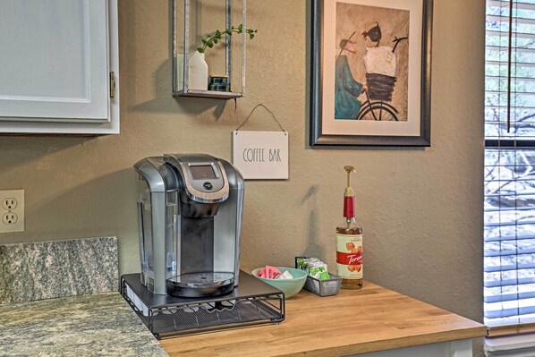 Apartment (2 Bedrooms) | Interior - Tucson Desert Retreat w/ Pool + Hot Tub Access! (Tucson)