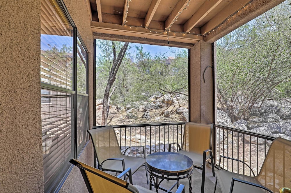 Tucson Desert Retreat w/ Pool + Hot Tub Access! - Sabino Canyon, AZ
