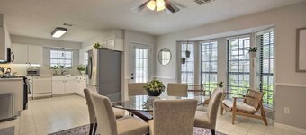 Pet-friendly Bryan Home < 5 Mi to Texas A & M!