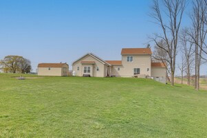 Apartment (0 Bedroom) | Interior