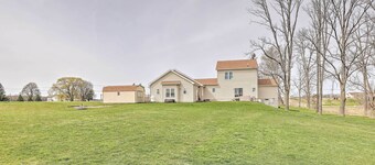 Geneva Studio, 3 Miles to Seneca Lake!