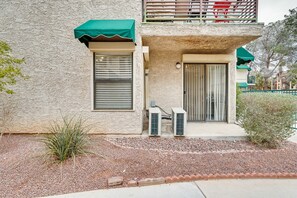 Exterior detail - Vacation Rental Near Las Vegas Strip With Pool! (Las Vegas)