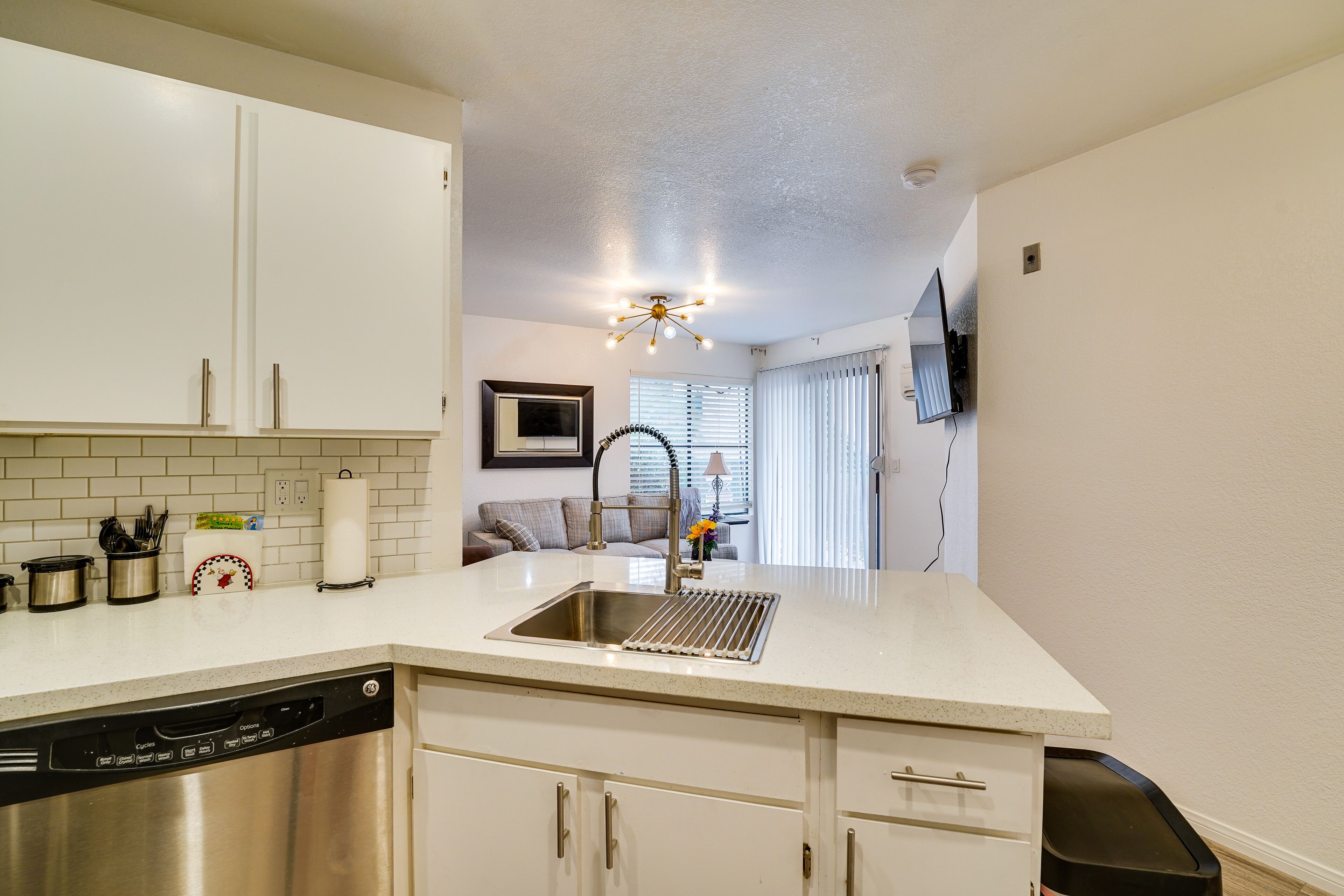 Apartment (1 Bedroom) | Private kitchen | Microwave, oven, stovetop, dishwasher
