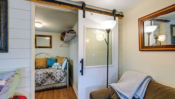 Apartment (0 Bedroom) | Bahagian dalam