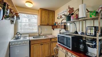 Apartment (0 Bedroom) | Interior